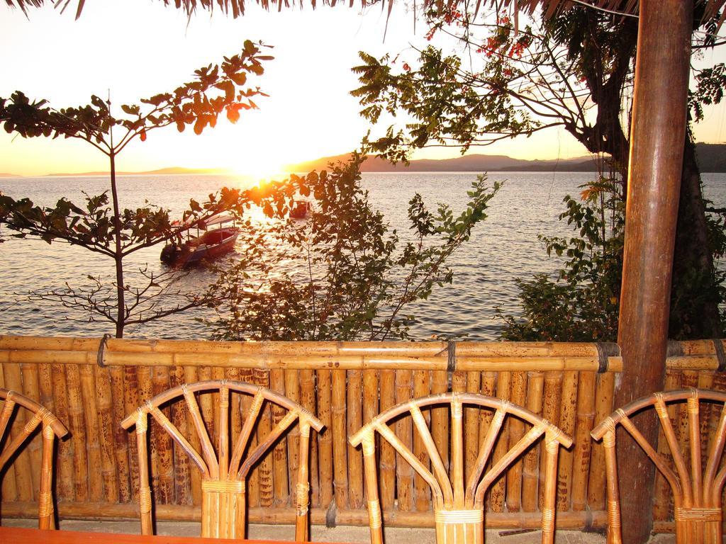 Raja Laut Dive Resort Bunaken Bagian luar foto