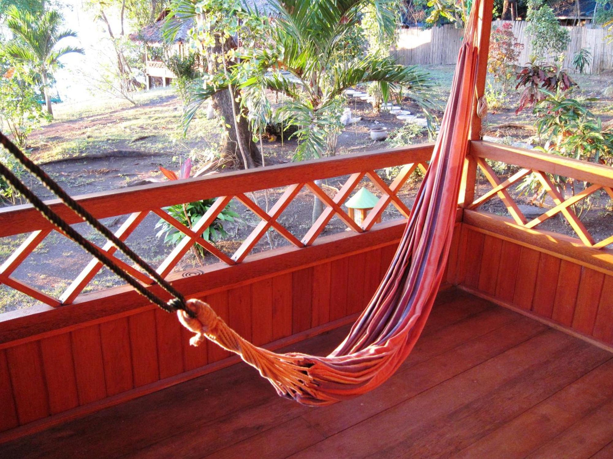 Raja Laut Dive Resort Bunaken Ruang foto