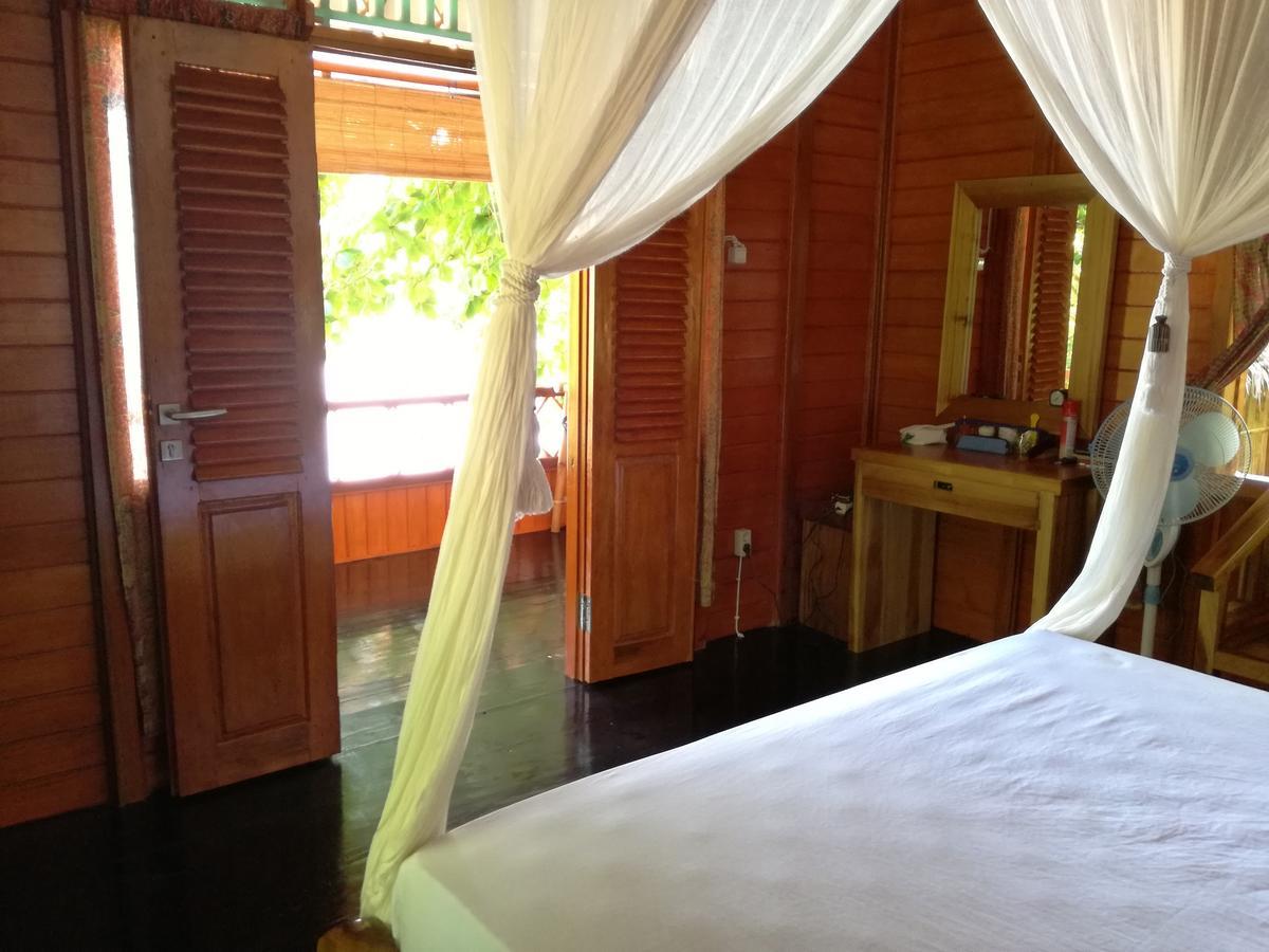 Raja Laut Dive Resort Bunaken Ruang foto